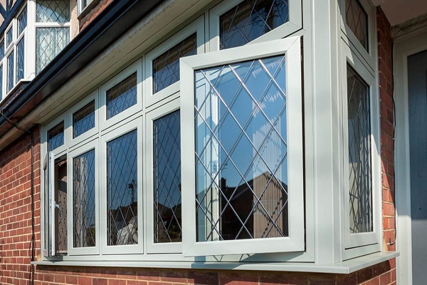 مزایای پنجره دو جداره لمینت برای ساختمان‌های مسکونی و تجاری-آلستور