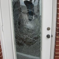 تست شیشه ضد ضربه دو جداره تست شیشه ضد ضربه دو جداره