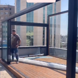 پنجره اسلایدی برا آلاچیق